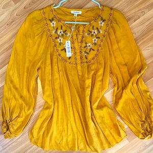 Max Studio Mustard Floral Embroidered Peasant Blouse
